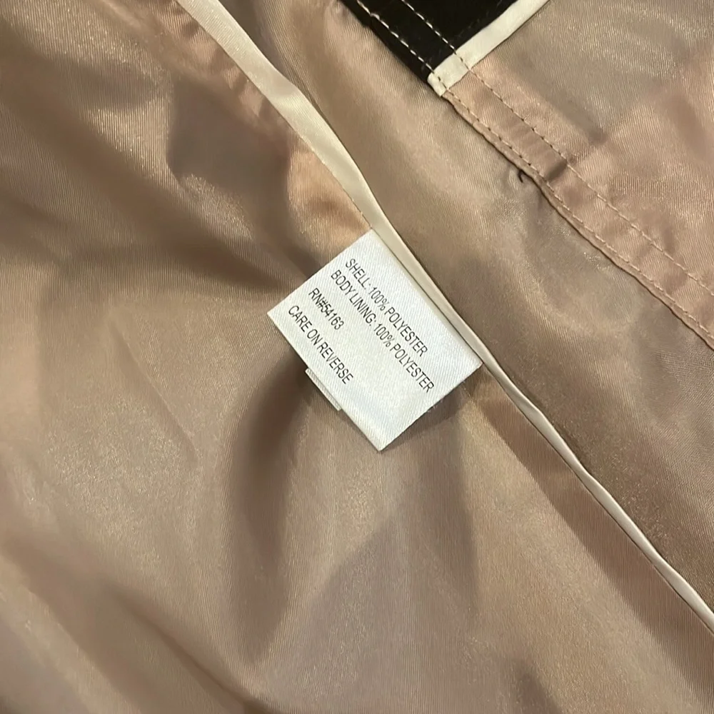 Calvin Klein trench raincoat Size S Black like NEW !! - Picture 3 of 4